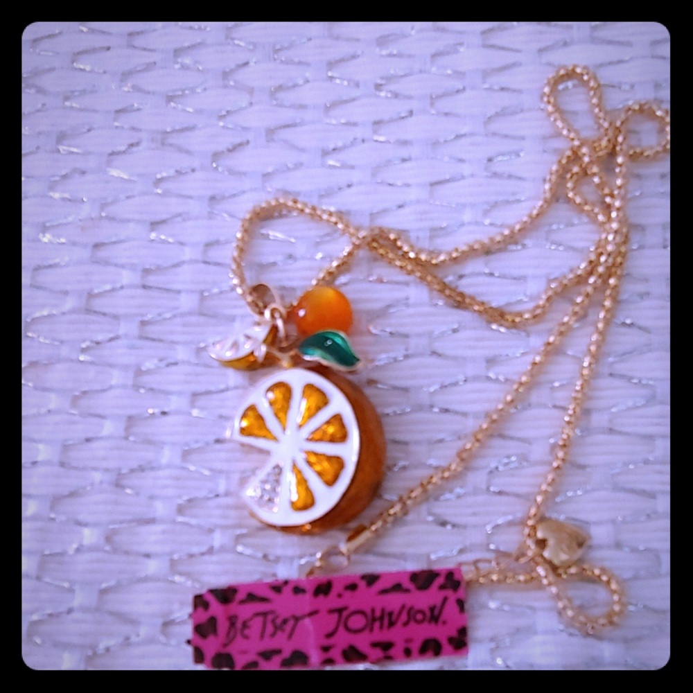 Orange is so special necklace